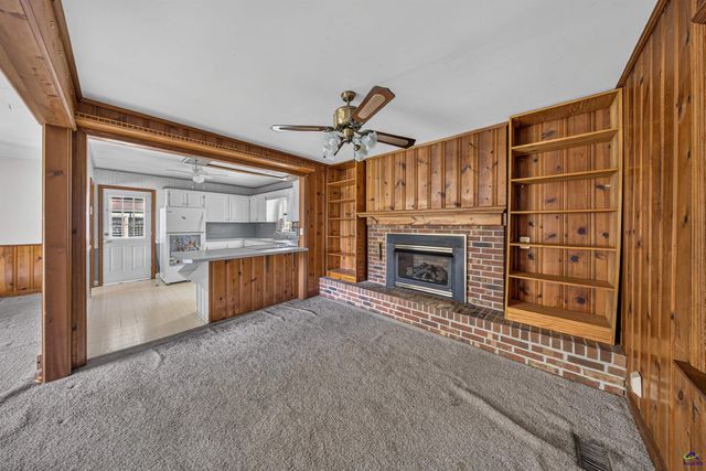163 White Rd, Byron, GA 31008