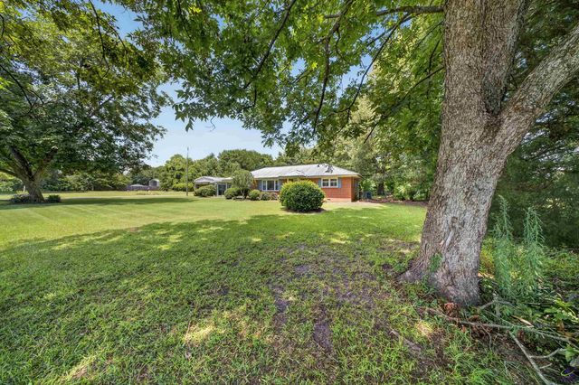 163 White Rd, Byron, GA 31008