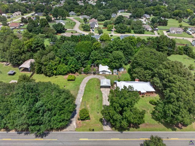 163 White Rd, Byron, GA 31008