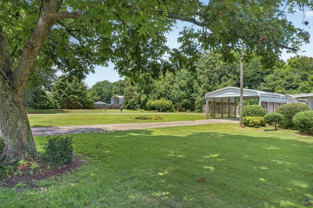 163 White Rd, Byron, GA 31008