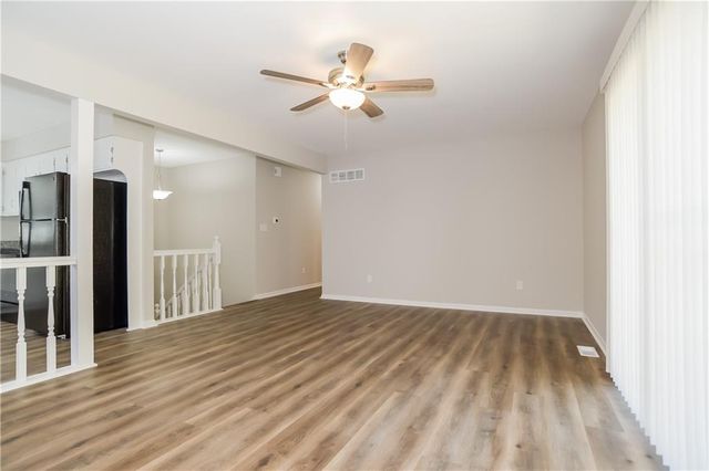 9734 Booth Street, Kansas City, MO 64134