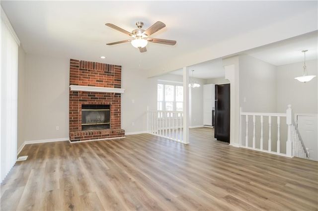 9734 Booth Street, Kansas City, MO 64134