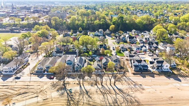 619 Lake Street, St. Joseph, MI 49085