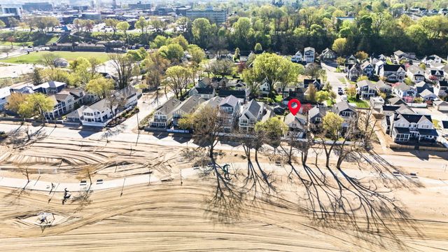 619 Lake Street, St. Joseph, MI 49085