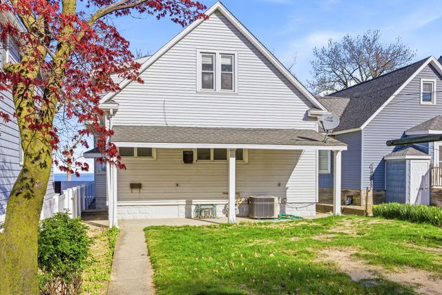619 Lake Street, St. Joseph, MI 49085