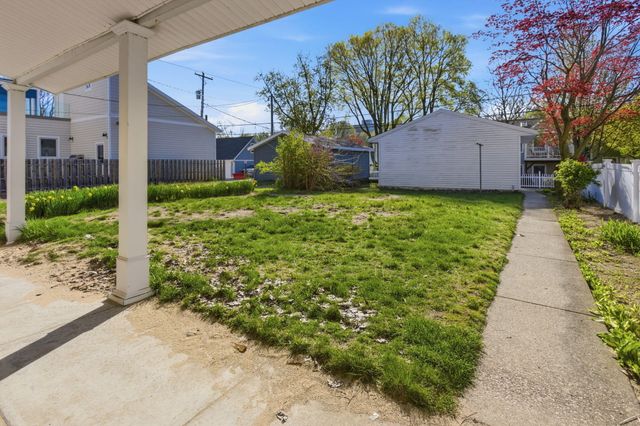 619 Lake Street, St. Joseph, MI 49085