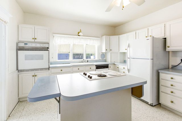 619 Lake Street, St. Joseph, MI 49085