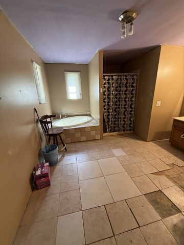 160 Oak Dr, Beechgrove, TN 37018