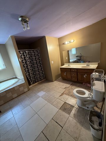160 Oak Dr, Beechgrove, TN 37018