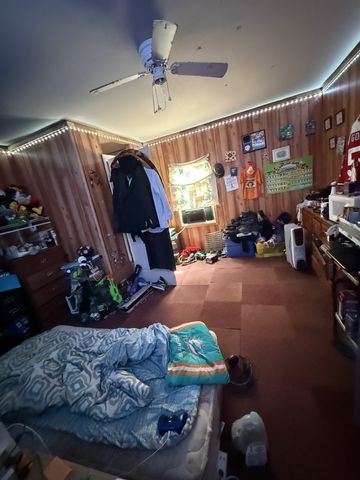 160 Oak Dr, Beechgrove, TN 37018