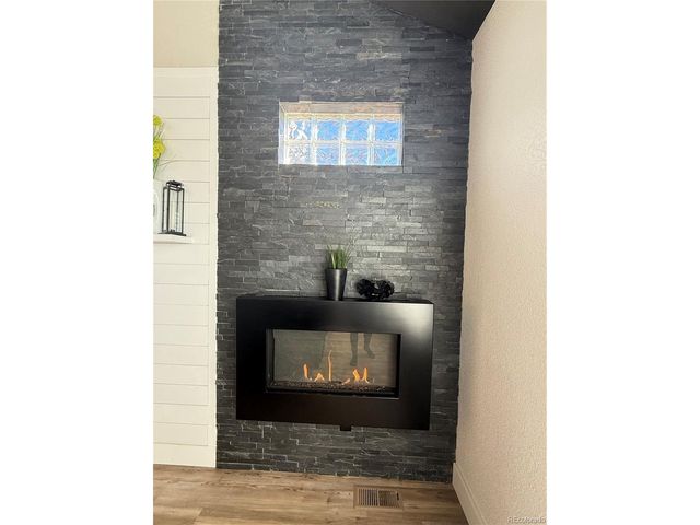 653 Glenarbor Cir, Longmont, CO 80504