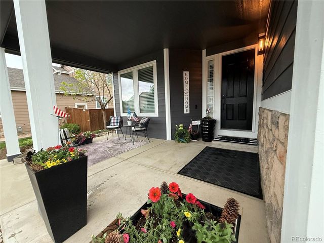 653 Glenarbor Cir, Longmont, CO 80504