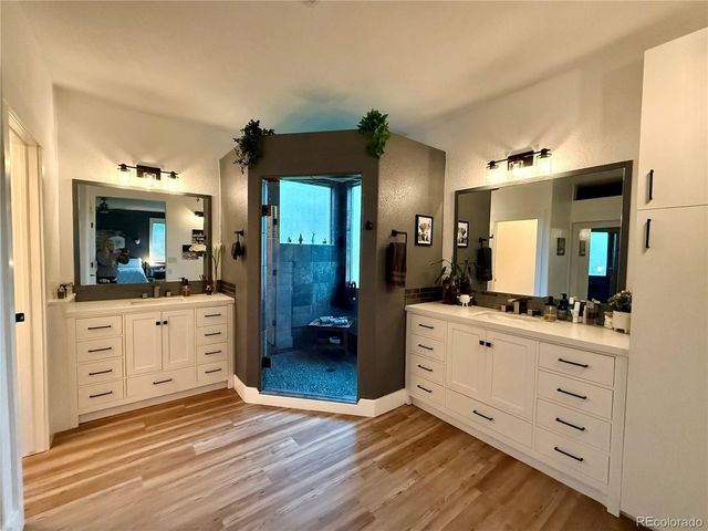 653 Glenarbor Cir, Longmont, CO 80504