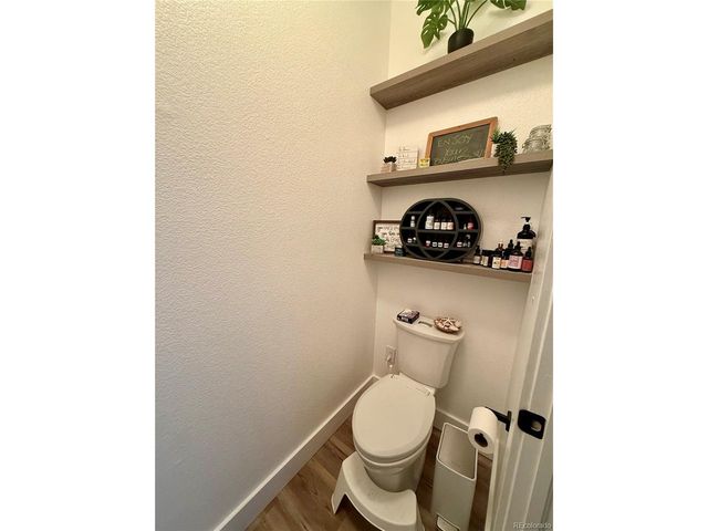 653 Glenarbor Cir, Longmont, CO 80504