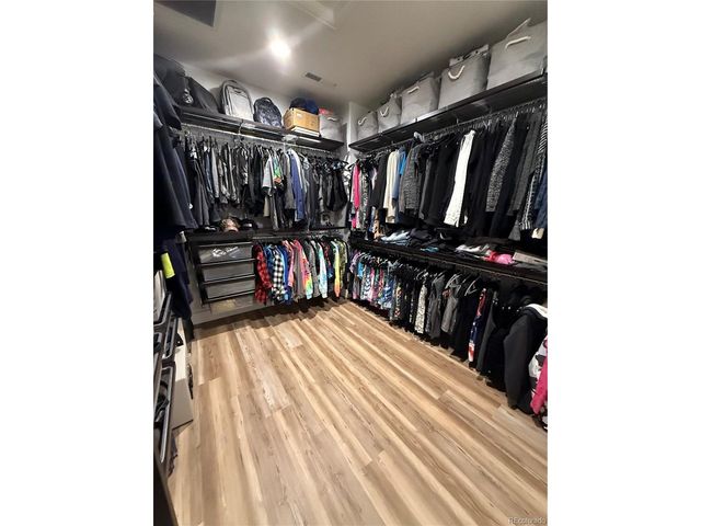 653 Glenarbor Cir, Longmont, CO 80504