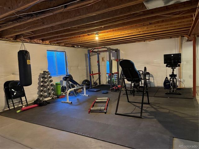 653 Glenarbor Cir, Longmont, CO 80504