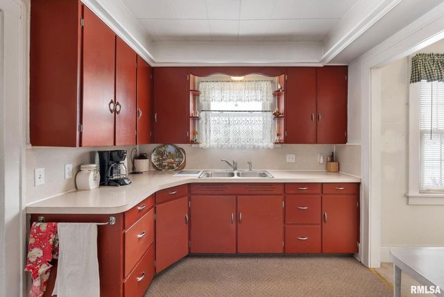 202 W Williams Street, Atkinson, IL 61235