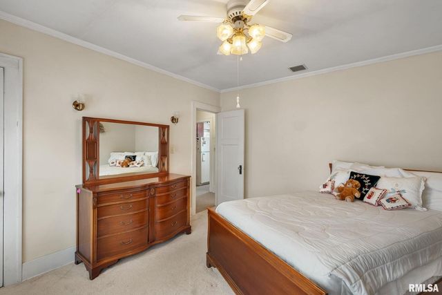 202 W Williams Street, Atkinson, IL 61235