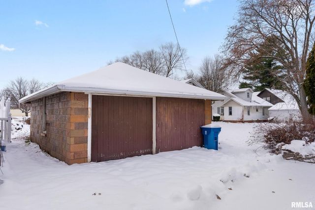 202 W Williams Street, Atkinson, IL 61235