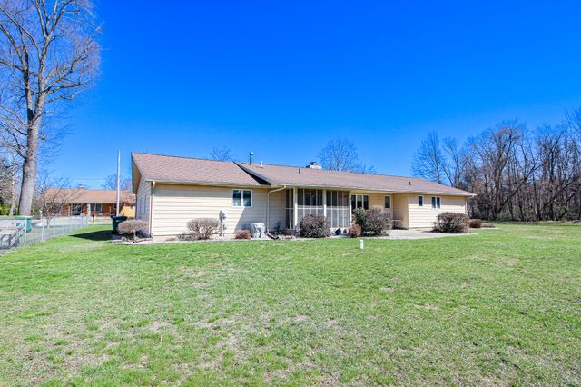 303 Dahlke Street, North Judson, IN 46366