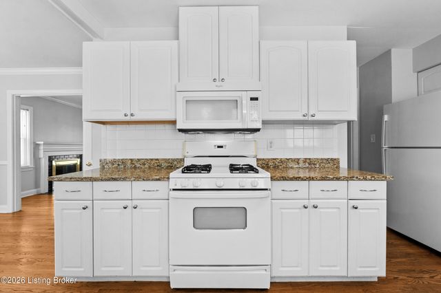 4600 Beaver Rd, Bellewood, KY 40207
