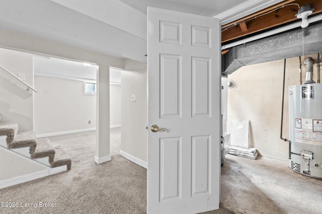 4600 Beaver Rd, Bellewood, KY 40207