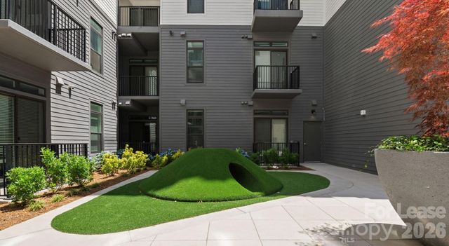 426 N Tryon Street B2.1r, Charlotte, NC 28202