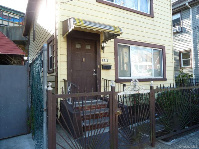 2515 Far Rockaway Boulevard, Far Rockaway, NY 11691