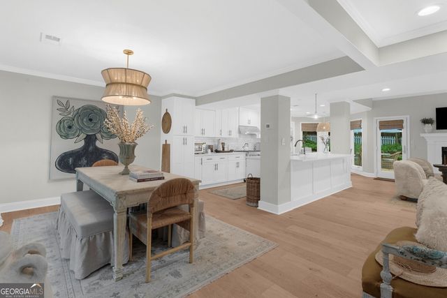 205 Mayfield Circle, Alpharetta, GA 30009