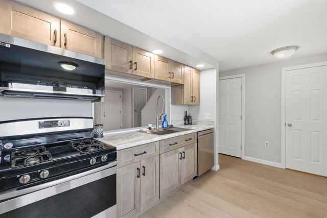 501 Bean Hill Rd Unit 16, Northfield, NH 03276