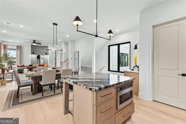 1962 8th Street 5, Chamblee, GA 30341