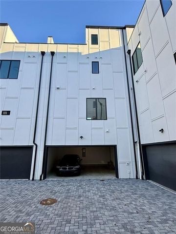 1962 8th Street 5, Chamblee, GA 30341