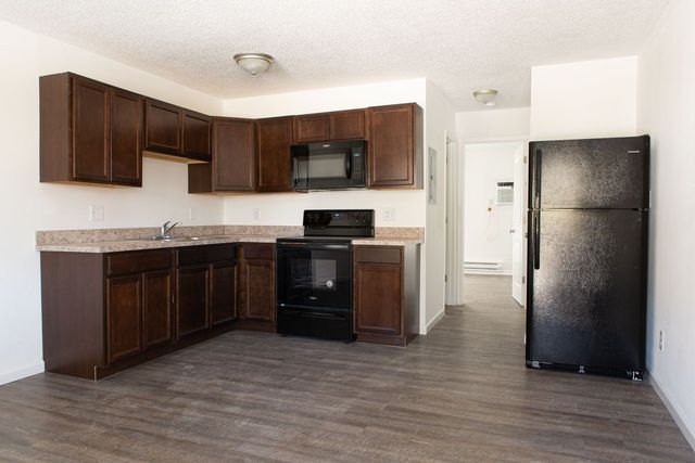 405 Beech St Apt 19, Clarksville, TN 37042