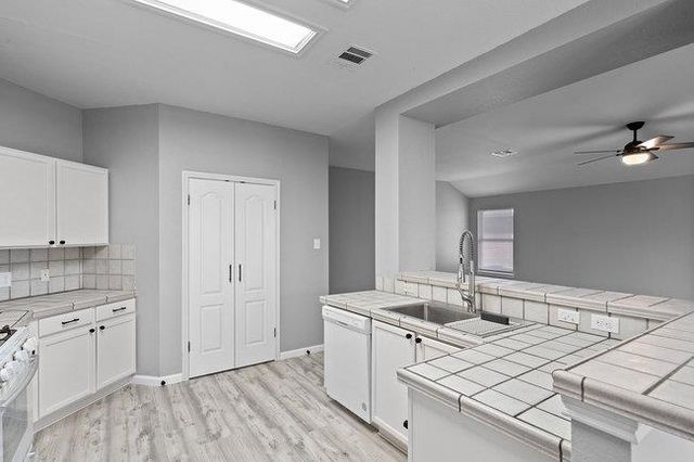 1307 Terra ST, Round Rock, TX 78665