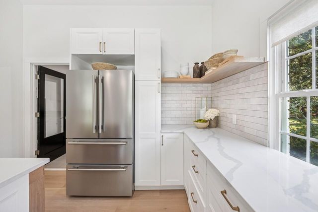 1451 Woodview Lane, Charleston, SC 29412