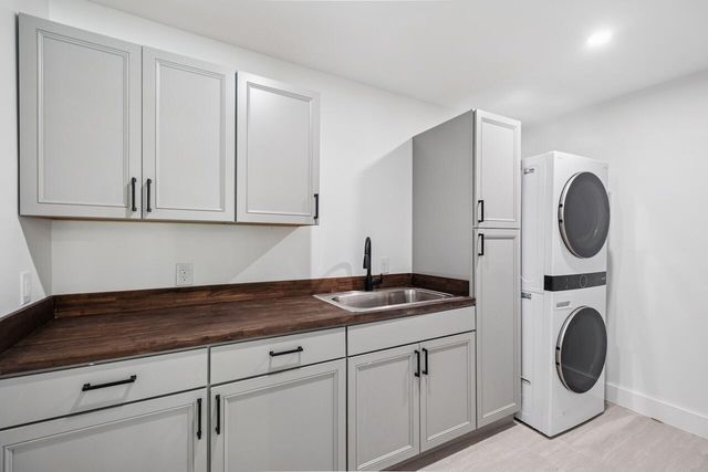 1451 Woodview Lane, Charleston, SC 29412