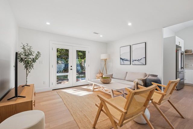 1451 Woodview Lane, Charleston, SC 29412