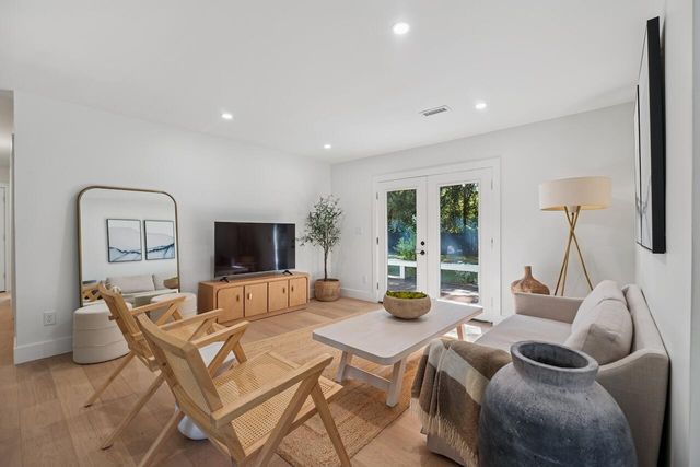 1451 Woodview Lane, Charleston, SC 29412