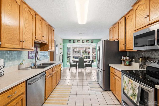 3661 Degas St, Pensacola, FL 32504