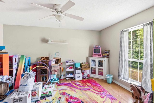 3661 Degas St, Pensacola, FL 32504