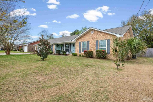 3661 Degas St, Pensacola, FL 32504