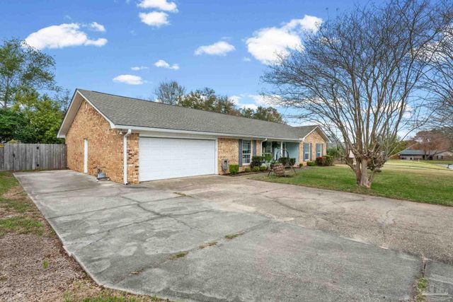 3661 Degas St, Pensacola, FL 32504