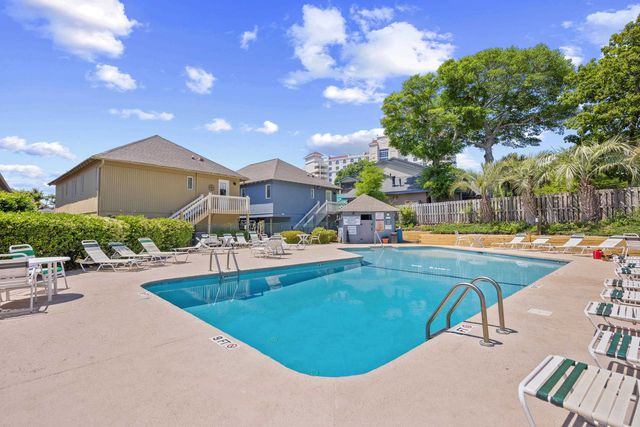 35 Kings Ct., Myrtle Beach, SC 29572