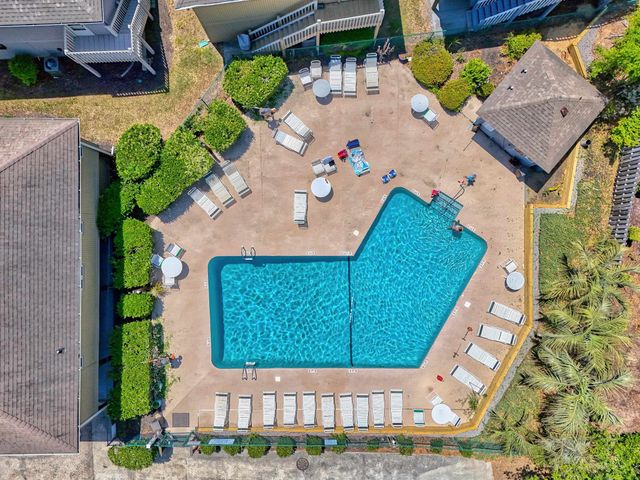 35 Kings Ct., Myrtle Beach, SC 29572