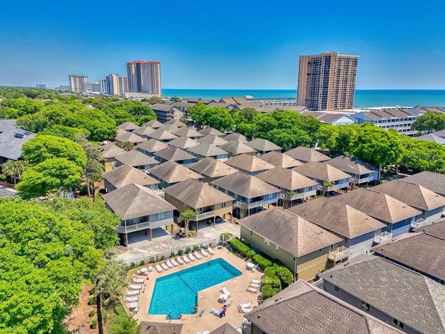35 Kings Ct., Myrtle Beach, SC 29572