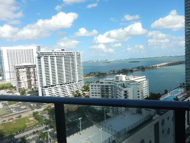 501 NE 31 St 1902, Miami, FL 33137