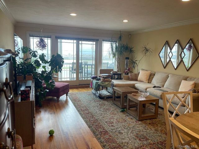 329 W Broadway, Long Beach, NY 11561