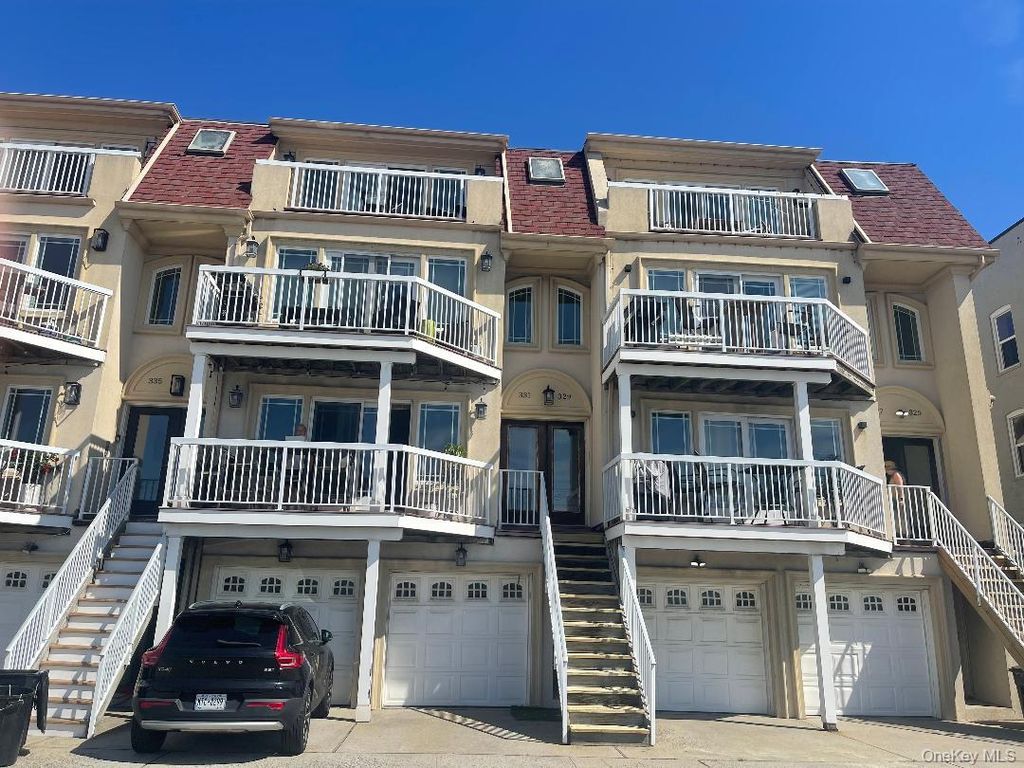 329 W Broadway, Long Beach, NY 11561
