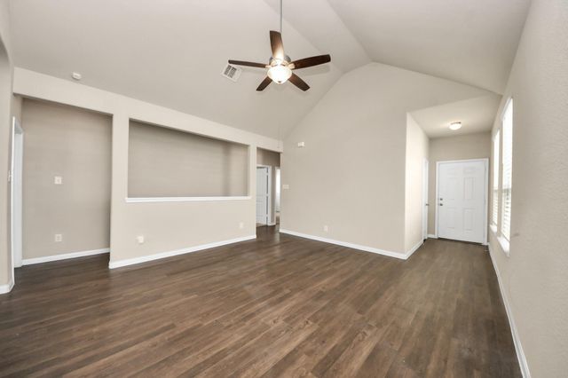 17630 Holroyd Road, Humble, TX 77346