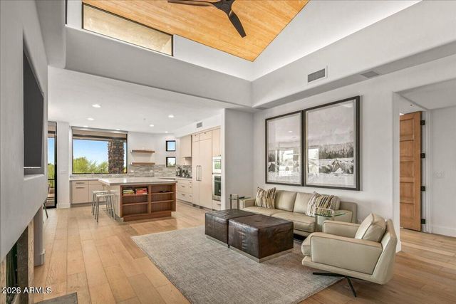 9937 E TAOS Drive, Scottsdale, AZ 85262